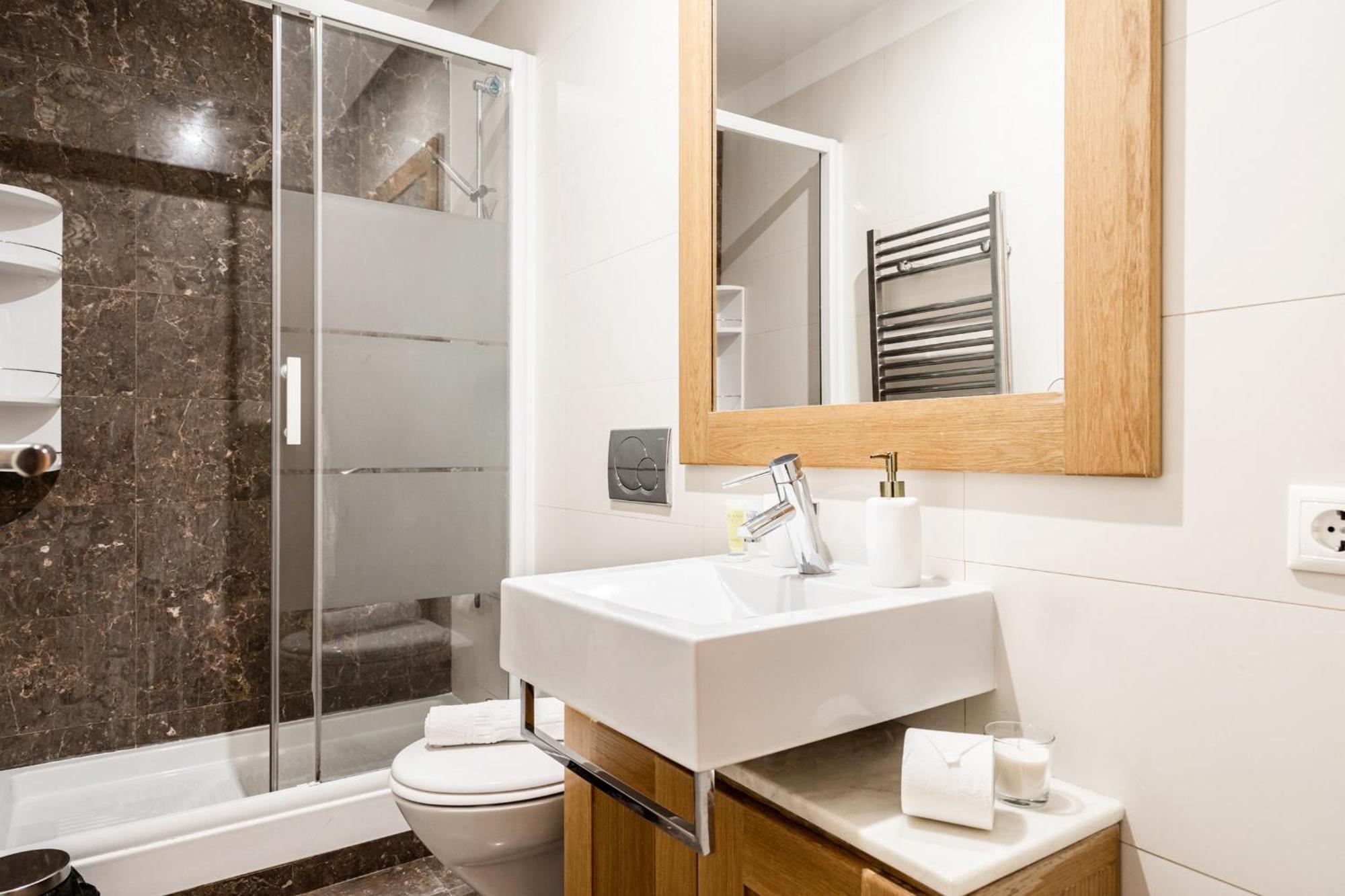 Akicity Amoreiras Moon Apartment